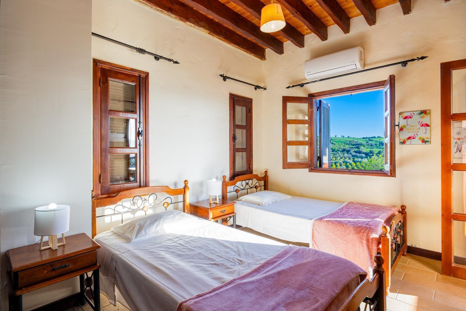 River View Villa *